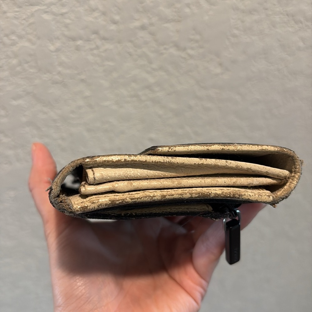 Gucci Trifold Long Snap Wallet Black - Picture 5 of 14